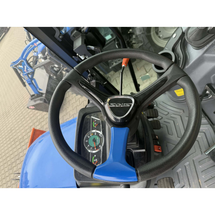 Malotraktor Solis 26+ 9+9 4WD, originální kabina