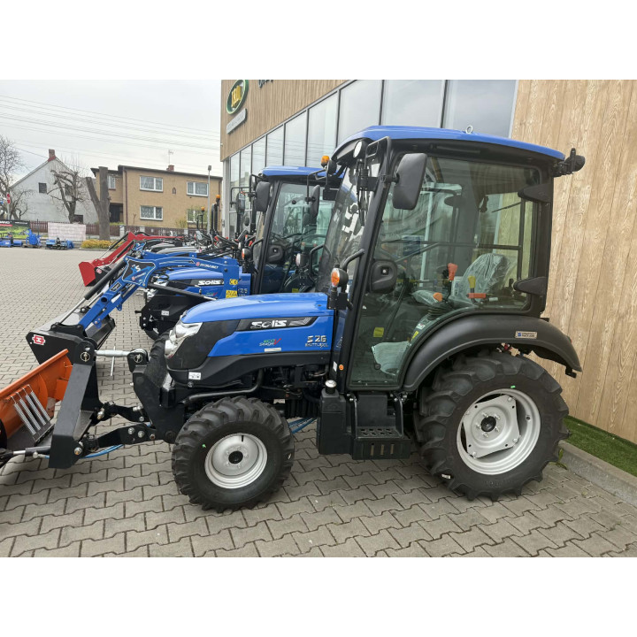 Malotraktor Solis 26+ 9+9 4WD, originální kabina