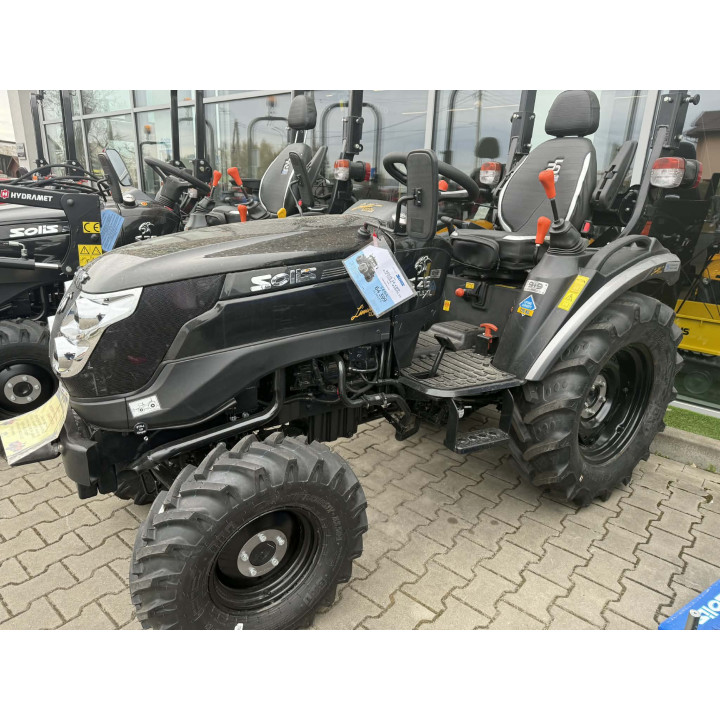 Malotraktor Solis 26 9+9 4WD, GT – vysoký výkon čerpadla, hydraulický zámek, velká kola 7.00-12 a 300/70R20